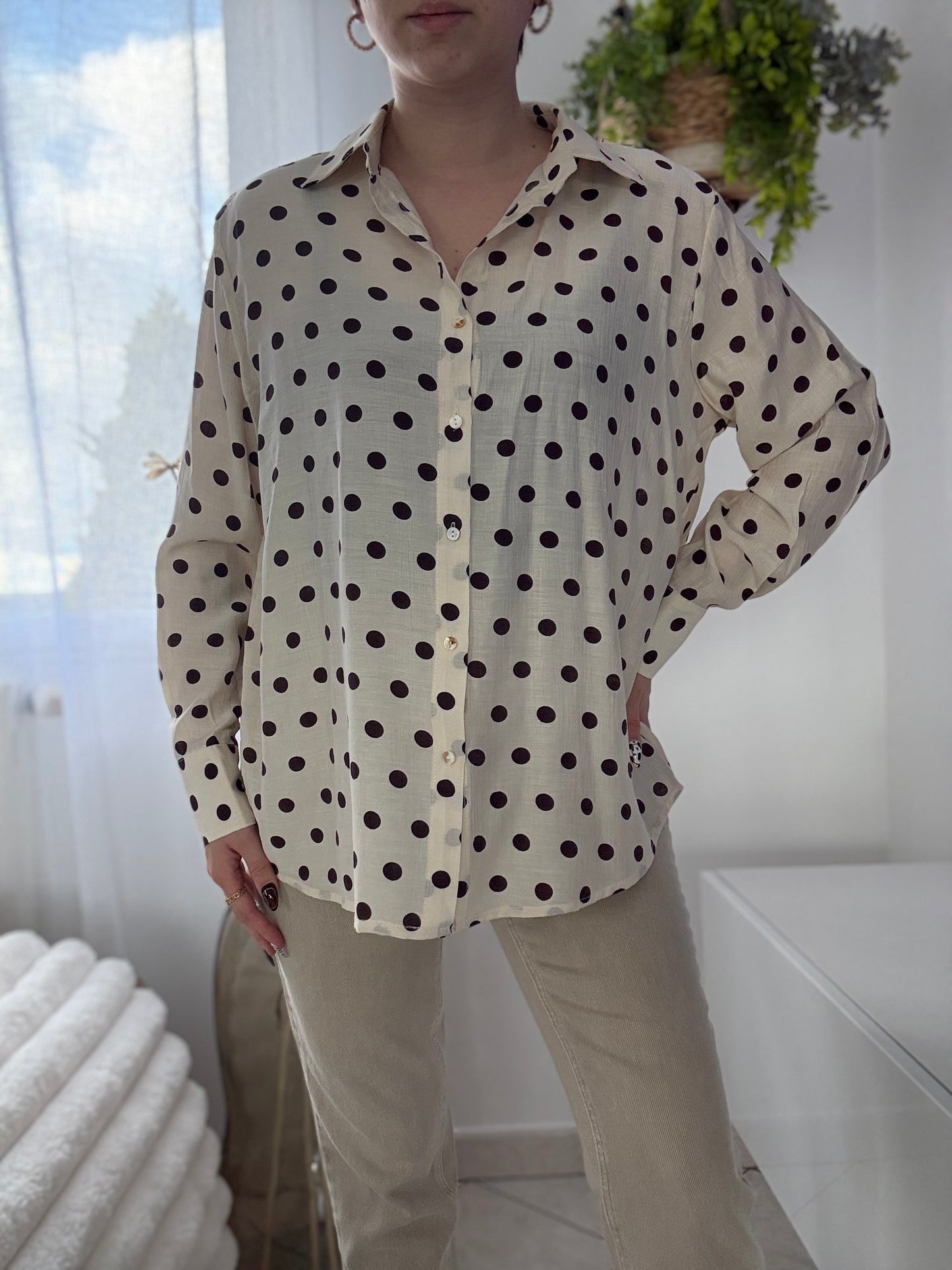 Chemise à pois "Alexandra" Beige