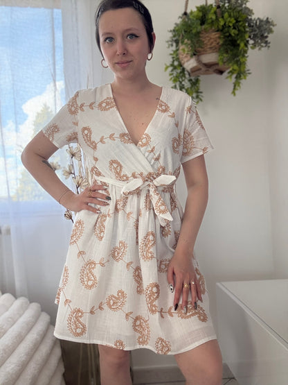 Robe "Rosalie" – Blanc & Beige
