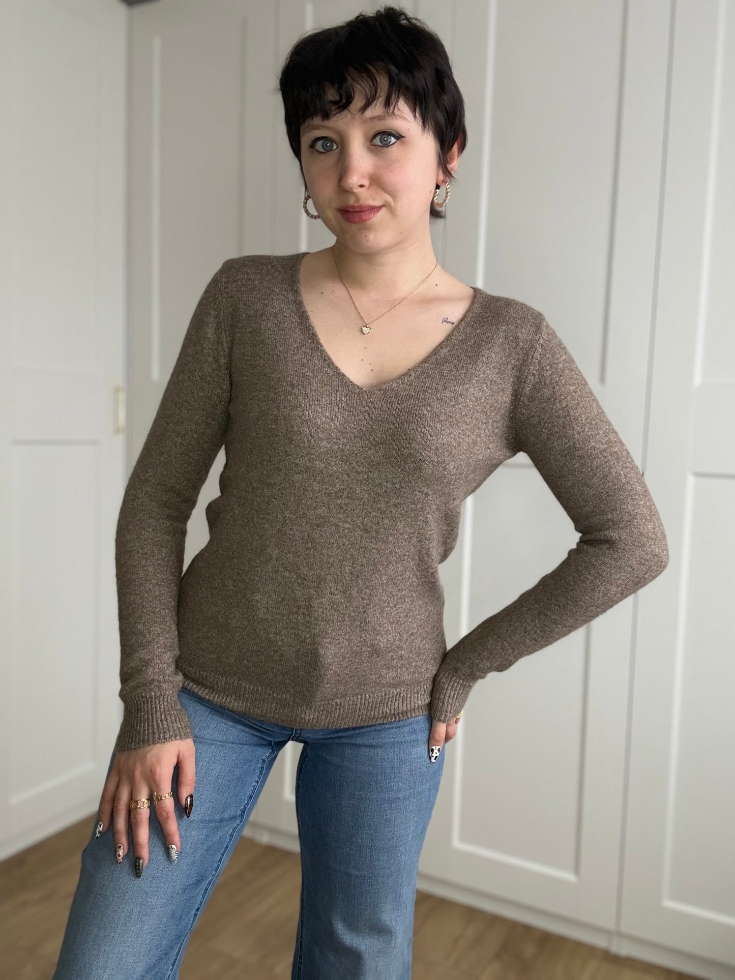 Pull Col V "Iris" Taupe